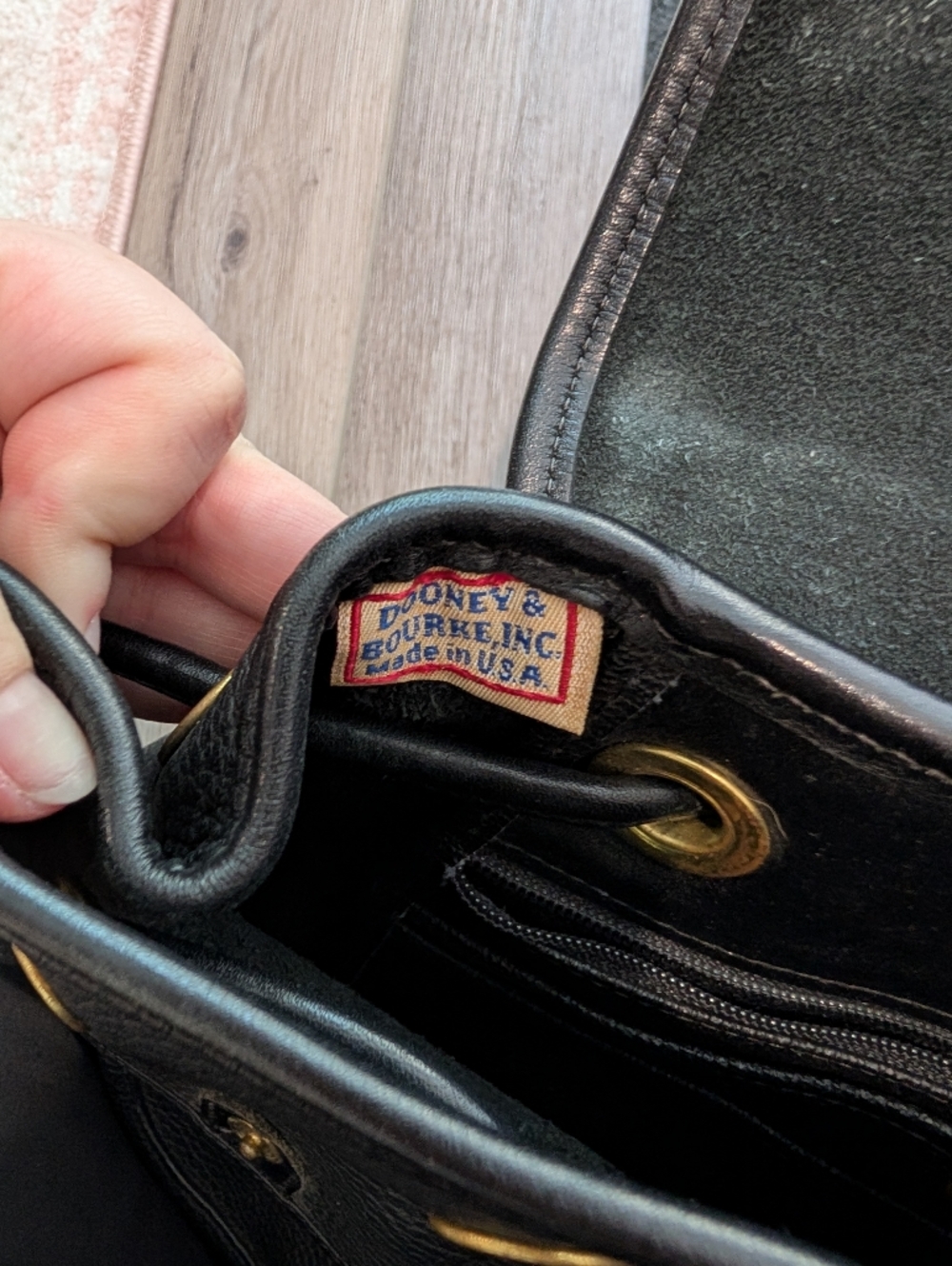 EXCELLENT CONDITION VINTAGE DOONEY & BOURKE - Picture 11 of 13